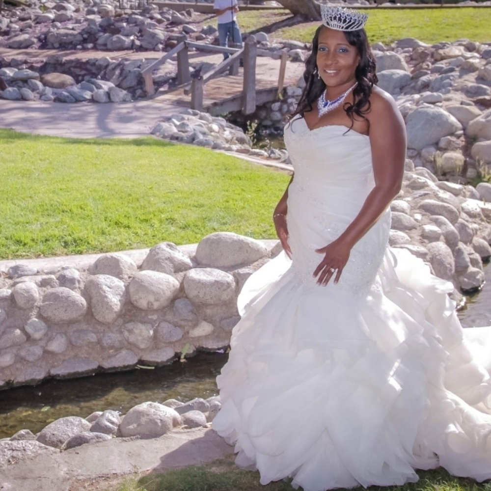 Wedding dress